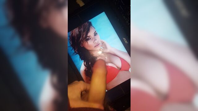 Jessica Parker Kennedy Cum Tribute