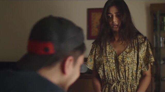 Radhika apte pussy show