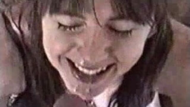 Amateur Wife Loves Cum on Her Face - GJ