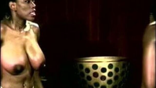 Ebony Ayes King Savage