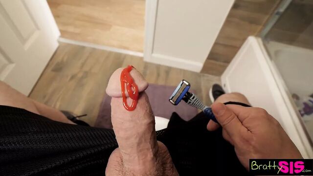 Bratty Sis - Tight Teen Pussy With Rosalyn Sphinx S6:E4