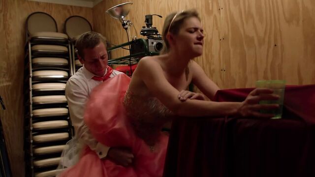 Kate Miner - ''Shameless'' s9e01