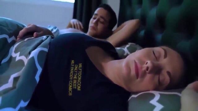 Morgensex mit heiBer Milf