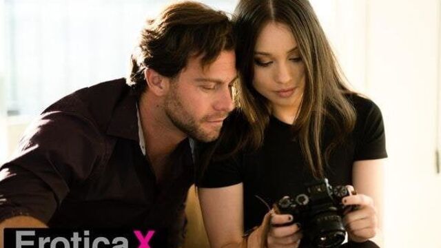 Photographer Liv Wild Occupies Seth's Cock - EroticaX