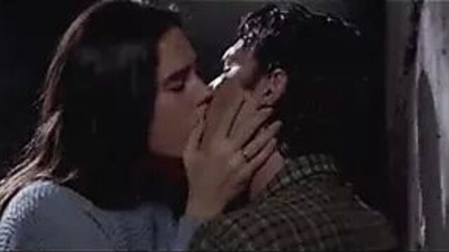 Jennifer Connelly in Of Love and Shadows