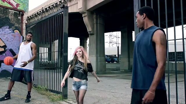 Avril lavigne jerk off challenge