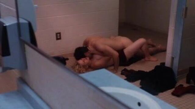 Sara Rue - Gypsy 83.