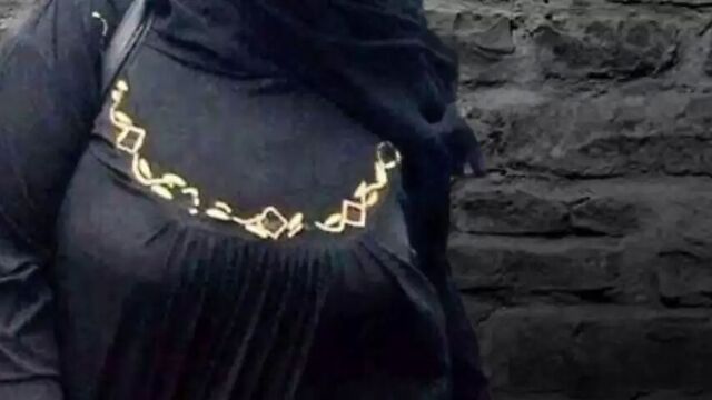 Do Bhaion Ne Meri Phudi Mari - Urdu Hindi Audio Xxx Story - Pakistani Muslim Porn 2 StepBrother