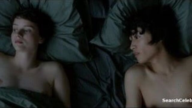 Pauline Etienne - Tokyo Fiancee