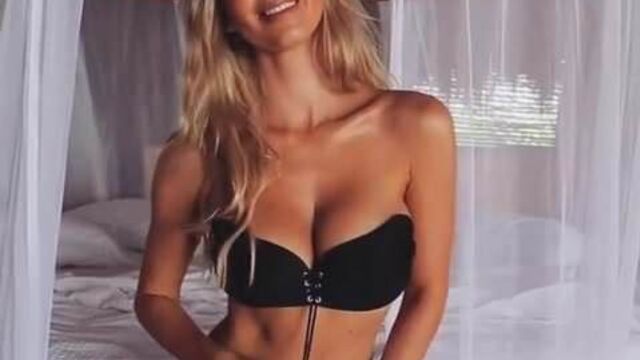 HANNAH POLITES LENCERIA SEXUAL