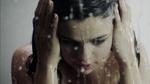 Selena Gomez shower clips