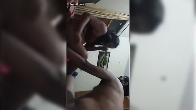 Dost ki bua ko choda akele mai